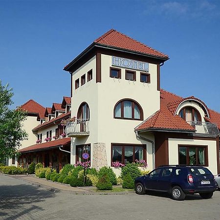 Hotel Tyniecki Krakow Exterior photo